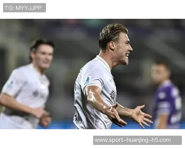 霍伊伦梅开二度表现出色却被卢卡替换下场引发热议