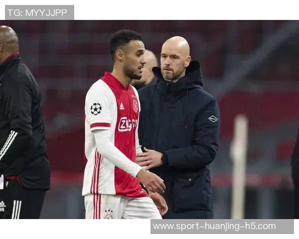 罗马诺透露佩雷茨体检已通过南安普顿850万欧元买断条款生效